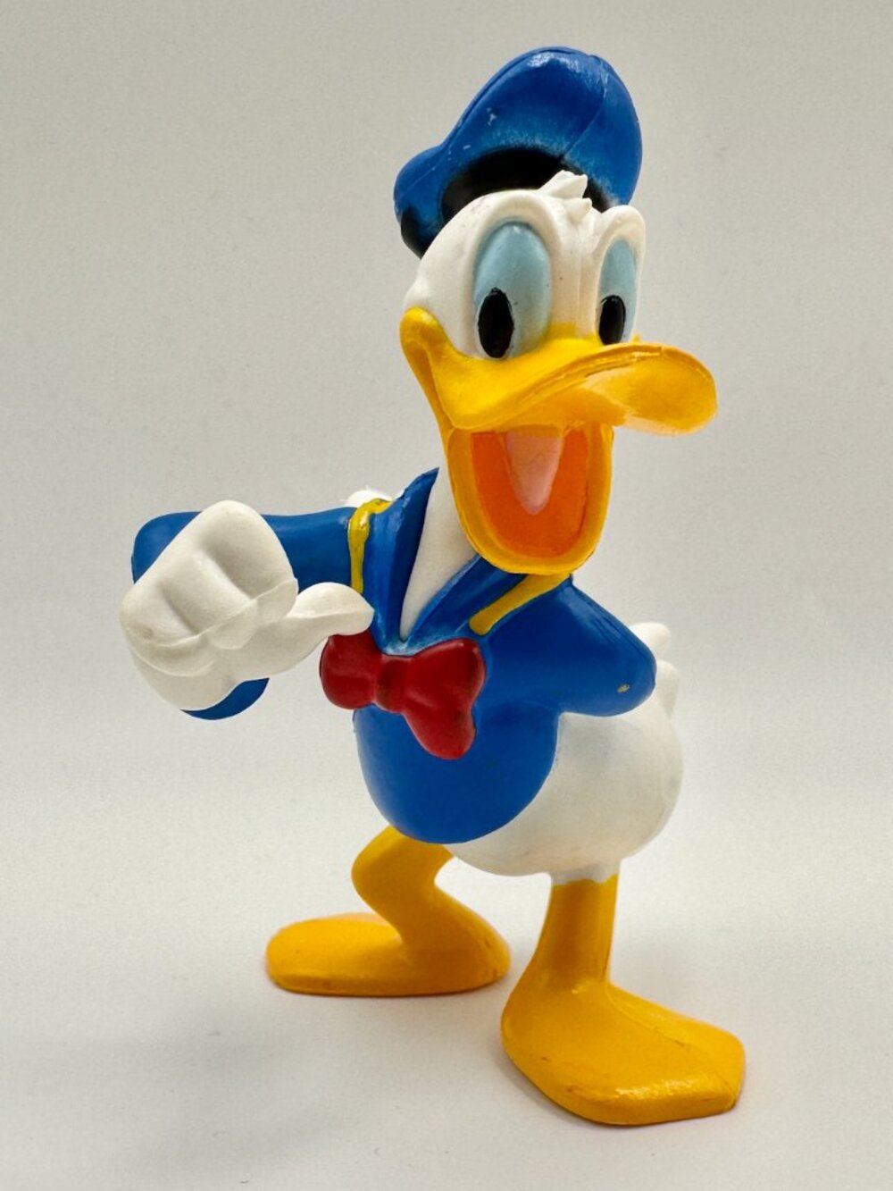 Disney DONALD DUCK Figure Hard PVC Plastic Toy Cake Topper Retro Chaos